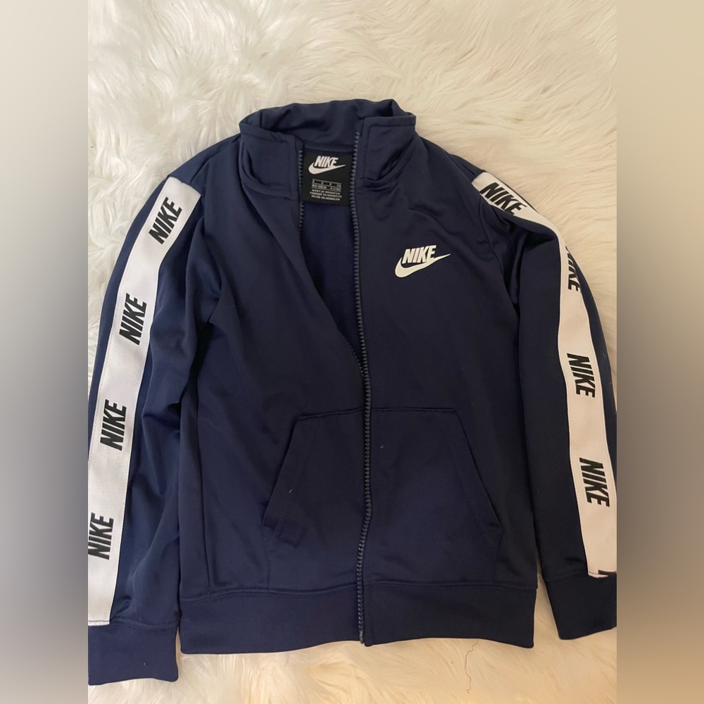 Nike sweater